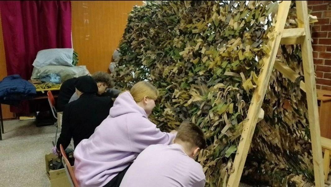 Плетение маскировочных сетей
